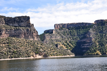 Bighorn Lake and cliffs