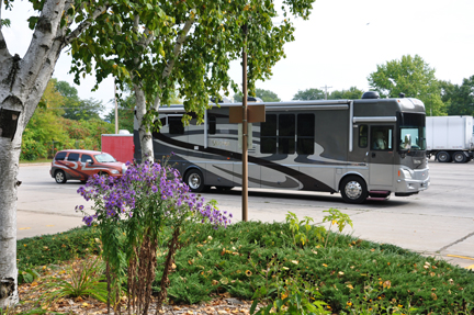 The RV and toad of the two RV Gypsies