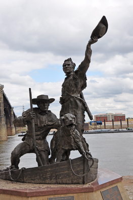 The Captains' Return statue