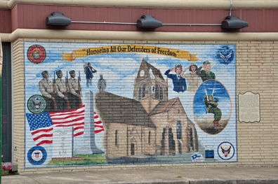 wall mural honoring military heroes