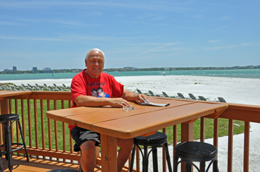 Lee Duquette waiting for lunch to arrive