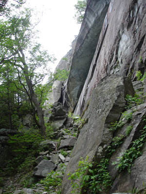 BIG CLIFFS BY THE FALLS