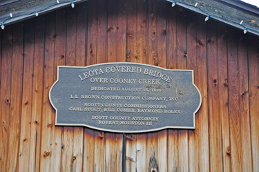 sign on the Leota Covered Bridge