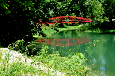 1873 Paint Creek Bridge reflected in the Canal