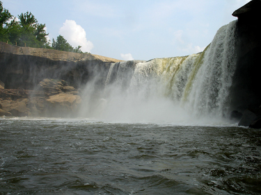 getting closer to Cumberland Falls