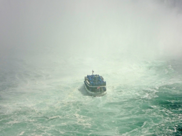 The Maid of the Mist at the Horseshoe Falls