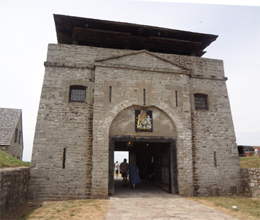 building at Old Fort Niagara