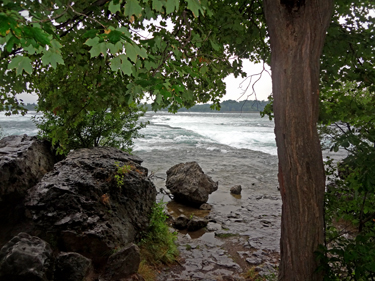 3d of the Three Sisters Islands