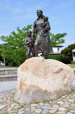 Gloucester Fishermen's Wives Memorial