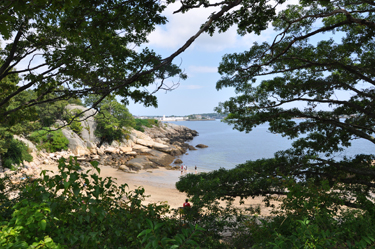 The little beach at Stage Fort Park