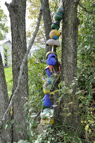 Gourd Totem sculpture