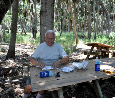 the two RV Gypsies enjoy a quick lunch