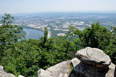 view of Chattanooga Tennessee from Point Park on top of Lookout Mountain