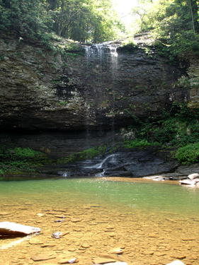 waterfall at at Cloudland Canyon State Park