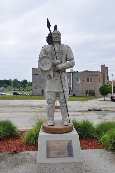 Fish Clan Indian Statue