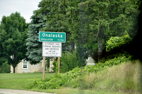 sign: Onalaska