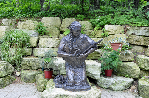 sculpture of  Kateri Tekakwitha