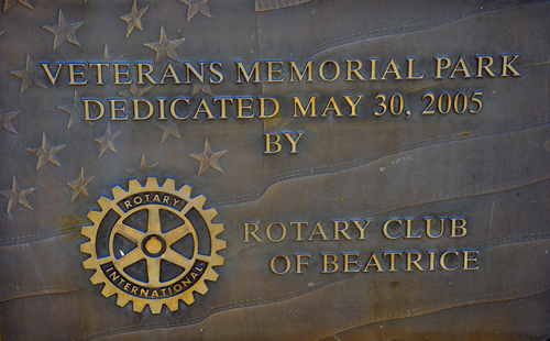 plaque: Veterans Memorial Park Dedicated by Rotary Club of Beatrice
