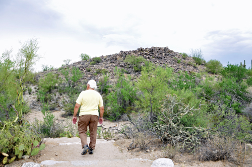 Lee Duquette on the Signal Hill Trail