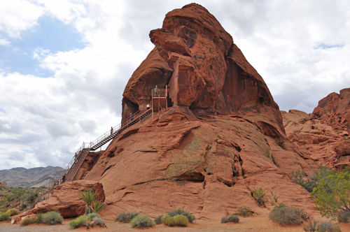 atlatl rock staircase