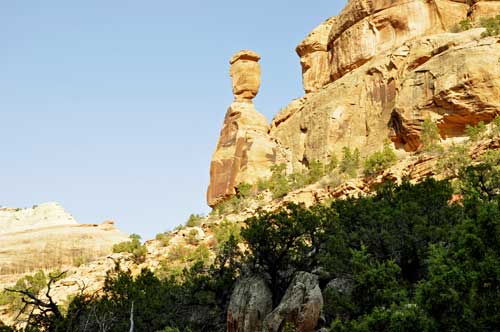 sign: Balanced Rock