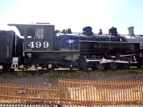 train at Royal Gorge Bridge and Park