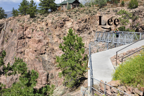 Lee Duquette on the Cliff Walk