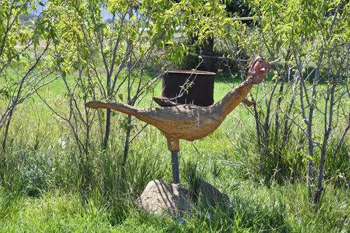 bird wood sculpture
