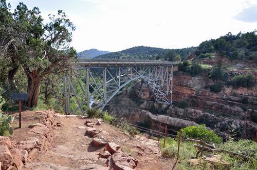 the Midgley Bridge