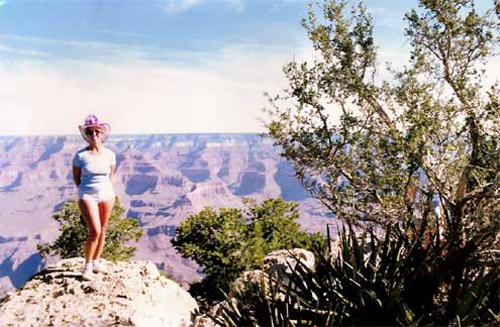 Lee and Karen Duquette at Hopi Point 1987