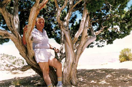 Lee and Karen Duquette at Hopi Point 1987