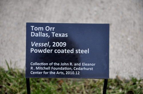 sign about the art sculpture Vessel