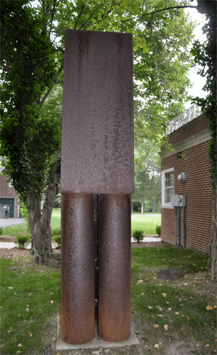 artwork at Cedarhurst Center for the Arts