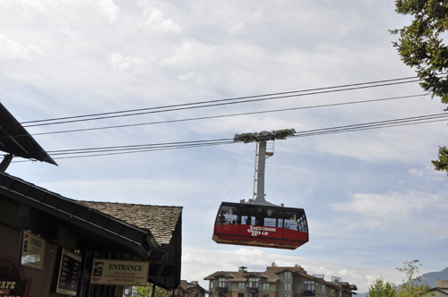 Jackson Hole Tram arrives