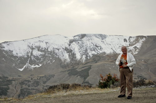 Lee Duquette on Old Fall River Road in 35 degree temperature