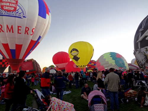 Retro Bird and other hot air balloons