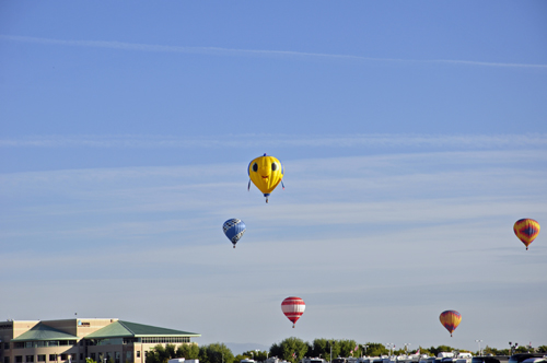 Gus T. Guppie hot air balloon