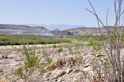 more dramatic views of the Rio Grande River and the wildfire.