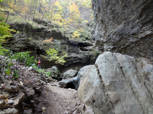 rocks at Cobb Cave