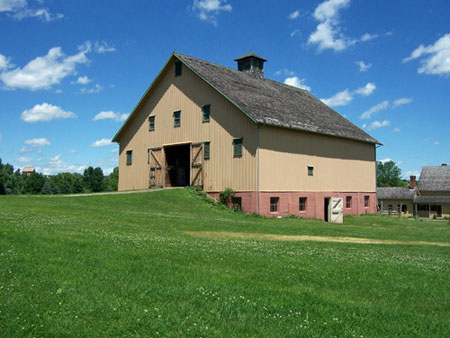 Flynn Barn