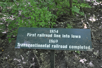 1854 first railroad line comes in Iowa