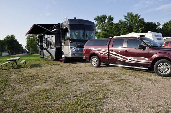 The RV and toad of the two RV Gypsies