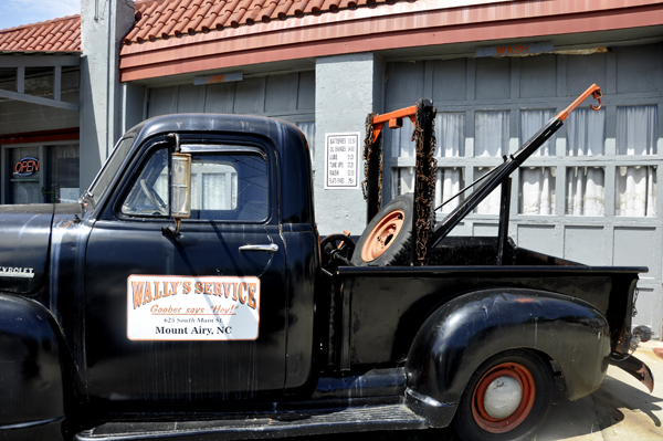Wally's Service truck in Mayberry USA