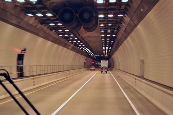 The two RV Gypsies drive their RV through Cumberland Gap Tunnel