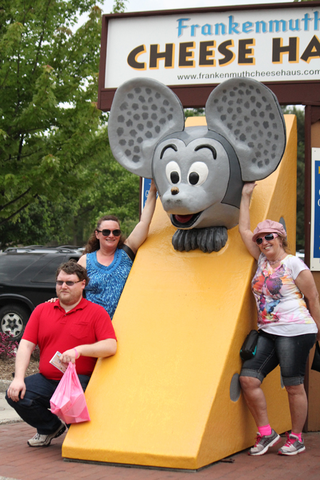 Karen Duquette and her cousins at the Cheese House