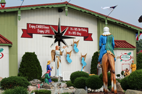 nativity scene at Bronners Christmas Wonderland