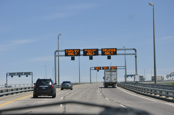 lane dictation on the Bluewater Bridge