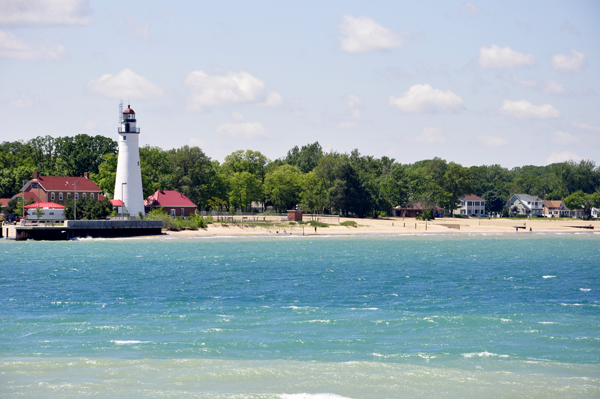 the lighthouse on the USA side