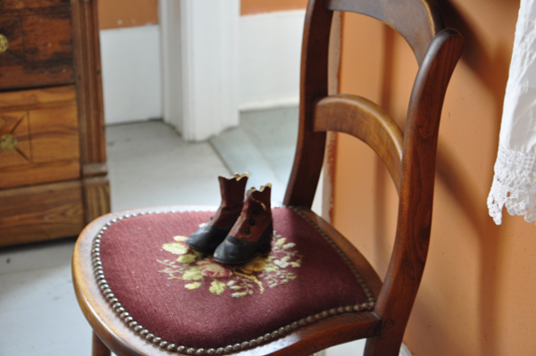 inside the Sturgeon Point Lighthouse Museum