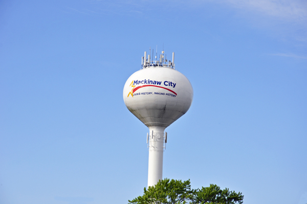 Mackinaw City water tower